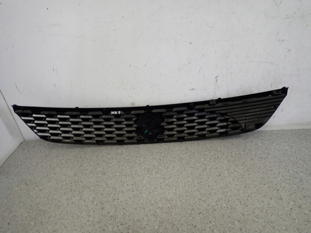 SUZUKI SWIFT IV MK7 ATRAPA CHŁODNICY KRATKA ORYGINAŁ 6/13