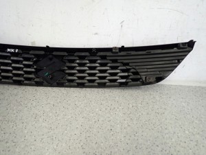 SUZUKI SWIFT IV MK7 ATRAPA CHŁODNICY KRATKA ORYGINAŁ 9/13 MINIATURA