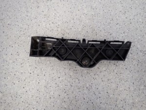 MITSUBISHI COLT 5 DRZWI 04-13 ŚLIZG ZDERZAKA TYLNY LEWY