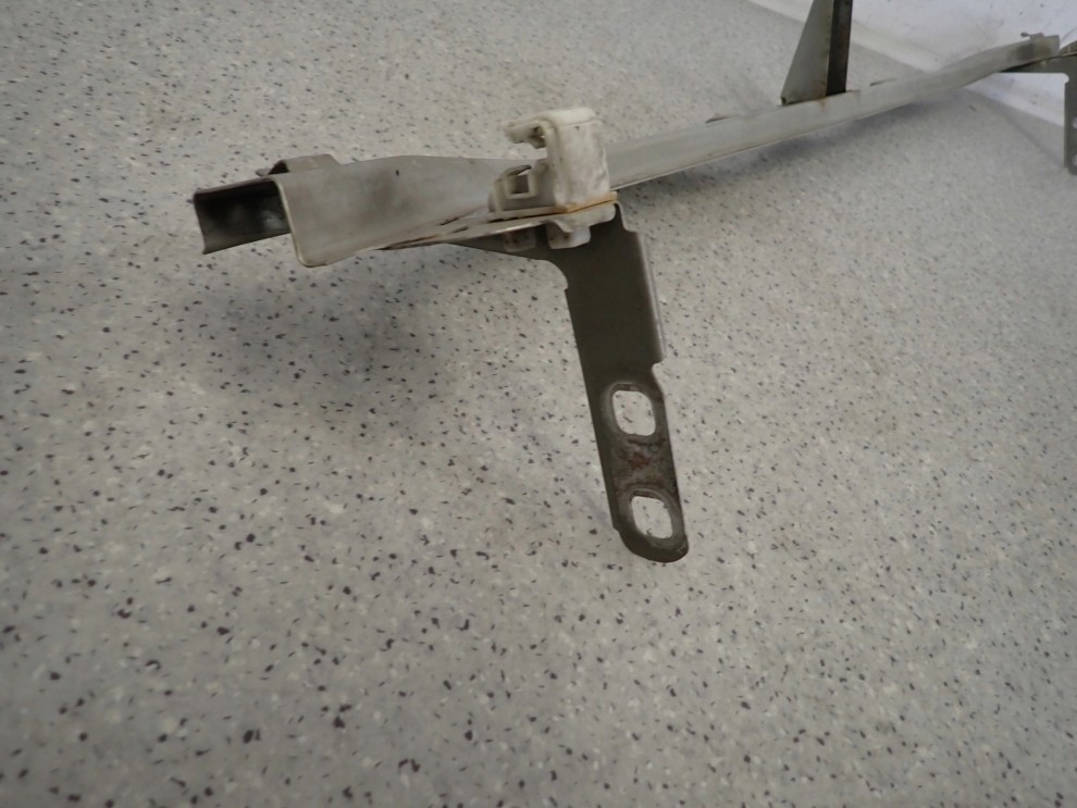 NISSAN ALMERA N16 03-06 BELKA GÓRNA ZDERZAKA PRZEDNIEGO 2/9