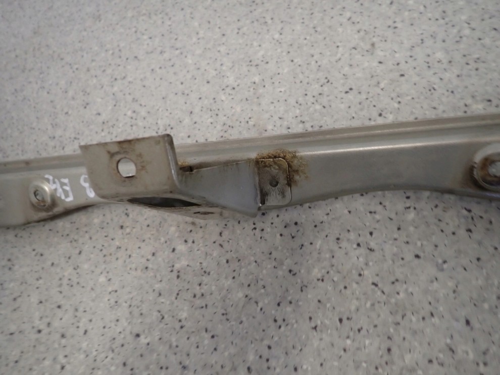 NISSAN ALMERA N16 03-06 BELKA GÓRNA ZDERZAKA PRZEDNIEGO 5/9