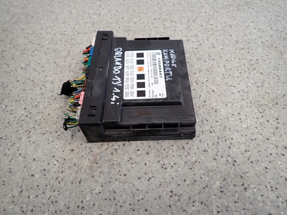 CHEVROLET ORLANDO 10- MODUŁ KOMFORTU 13588447 5/5