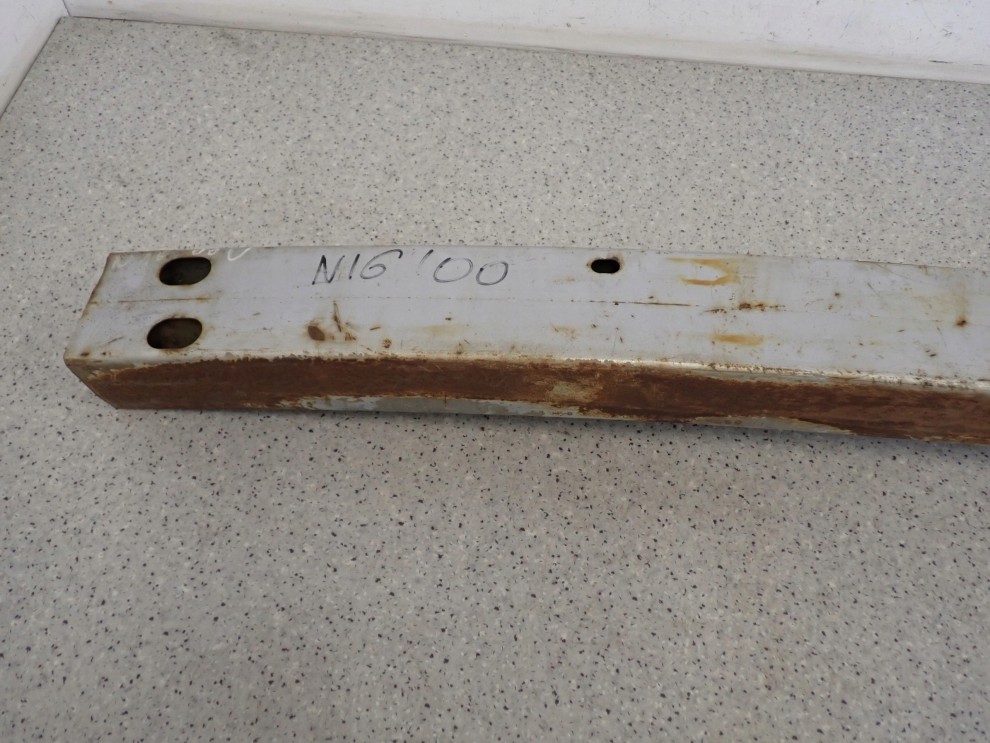 NISSAN ALMERA N16 00-06 BELKA ZDERZAKA PRZEDNIEGO 3/6