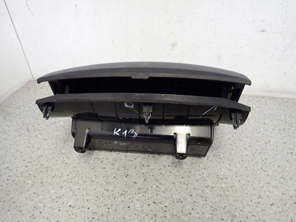 NISSAN MICRA K13 10- SCHOWEK PASAŻERA 4/6