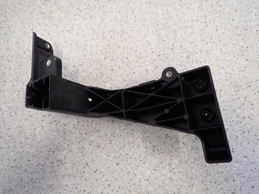 HYUNDAI i40 11-18 ŚLIZG MOCOWANIE REFLEKTORA OKULAR WSPORNIK PRZEDNI LEWY 4/5