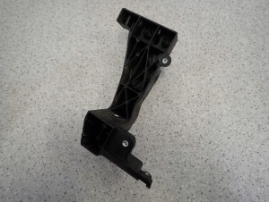 HYUNDAI i40 11-18 ŚLIZG MOCOWANIE REFLEKTORA OKULAR WSPORNIK PRZEDNI PRAWY 4/4 MINIATURA