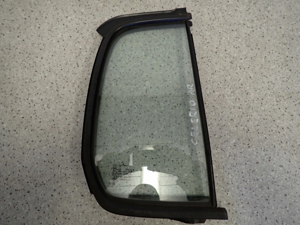 SUZUKI CELERIO 14-19 SZYBA TYLNA PRAWA 1/3