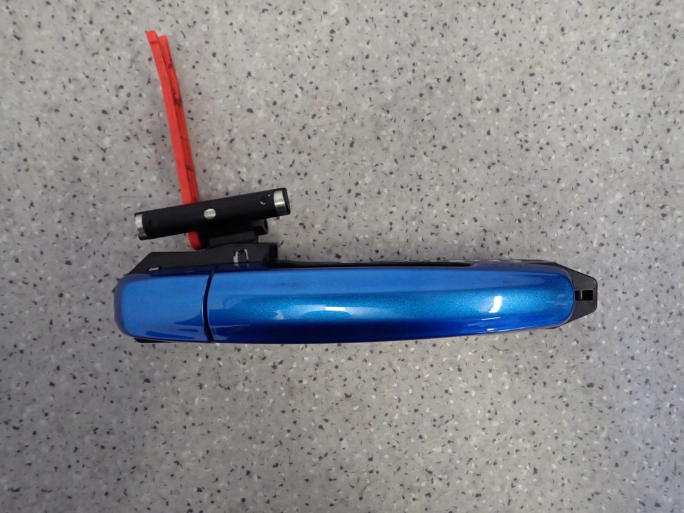 SUZUKI CELERIO 14-19 KLAMKA DRZWI TYLNA PRAWA ZQE 1/6