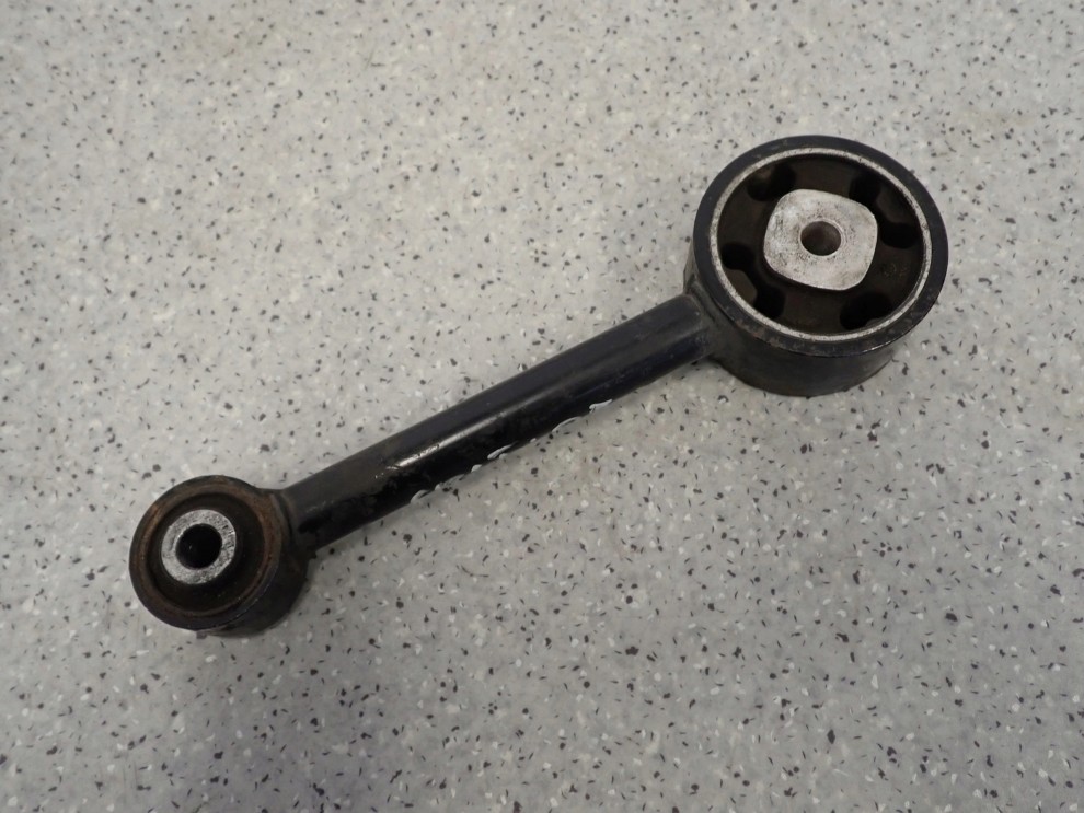 MITSUBISHI COLT 04-12 1.5 DIESEL PODUSZKA SILNIKA TYLNA 3/3