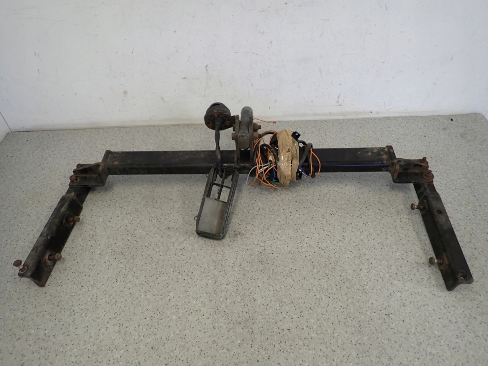 NISSAN NOTE E11 06-12 HAK HOLOWNICZY 4/8