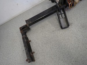 NISSAN NOTE E11 06-12 HAK HOLOWNICZY 5/8 MINIATURA