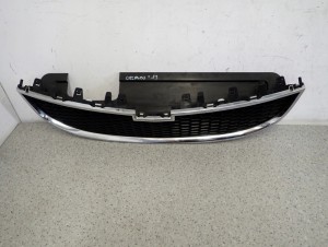 CHEVROLET ORLANDO 10-18 ATRAPA PRZÓD GRILL KRATA WLOTU POWIETRZA 4/9 MINIATURA