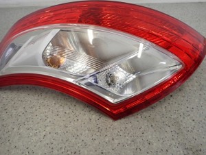 SUZUKI SWIFT MK7 10-16 LAMPA TYLNA LEWA 5/6 MINIATURA