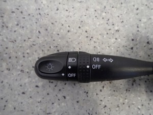 SUZUKI ALTO NISSAN PIXO 09- PRZEŁĄCZNIK ŚWIATEŁ 2/6 MINIATURA