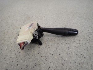 SUZUKI ALTO NISSAN PIXO 09- PRZEŁĄCZNIK ŚWIATEŁ 6/6 MINIATURA