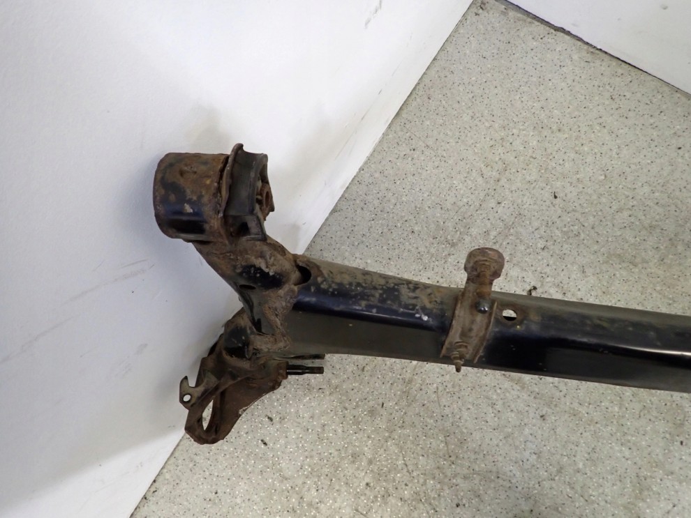 TOYOTA YARIS I 99- BELKA ZAWIESZENIA TYLNEGO GOŁA 4/14