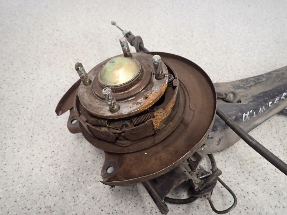 MITSUBISHI LANCER 04-08 ZWROTNICA TYLNA LEWA 2/7