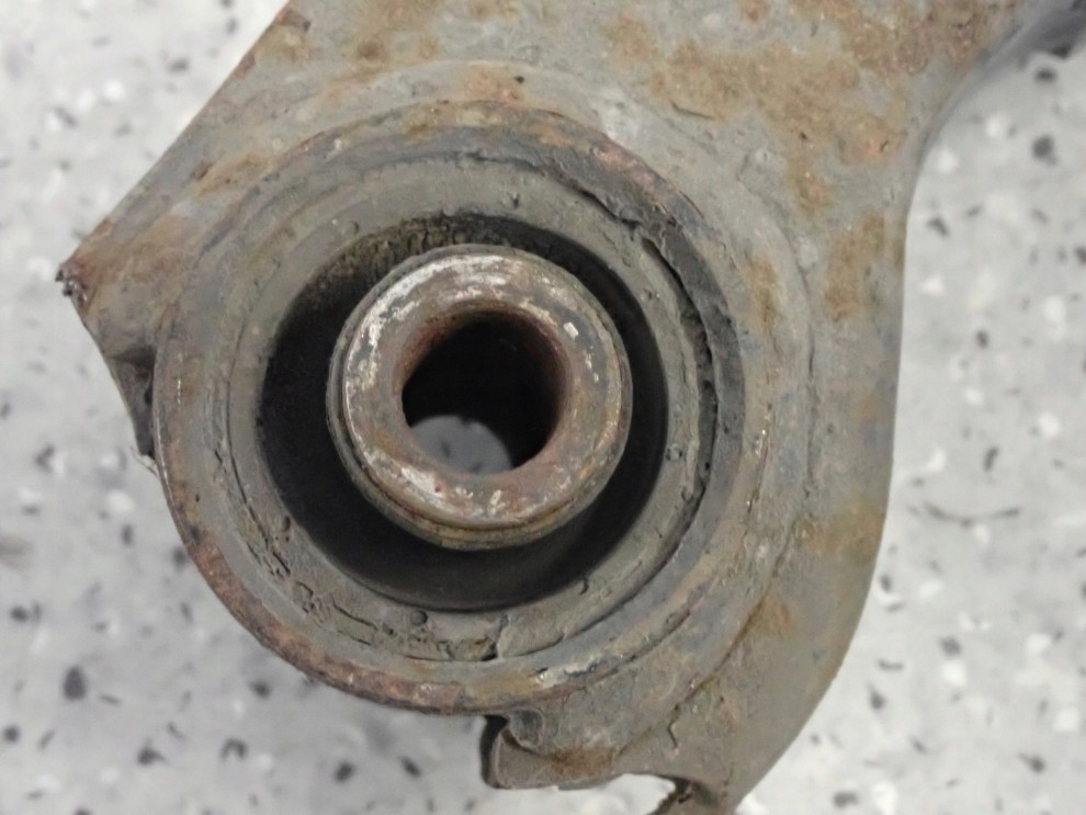 MITSUBISHI LANCER 04-08 WAHACZ TYLNY LEWY 5/8