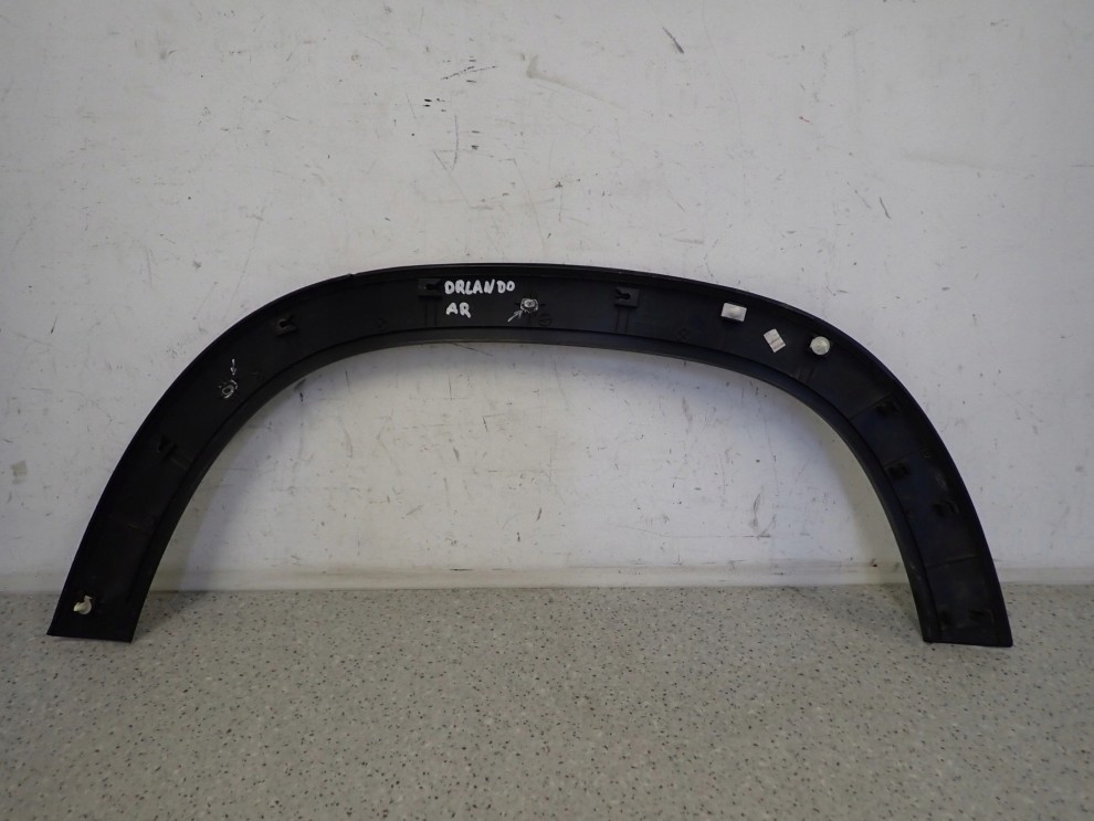 CHEVROLET ORLANDO 10- LISTWA BŁOTNIKA TYLNA PRAWA 2/9