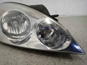 KIA CEED 07-09 LAMPA PRZEDNIA PRAWA REFLEKTOR 3/11 MINIATURA