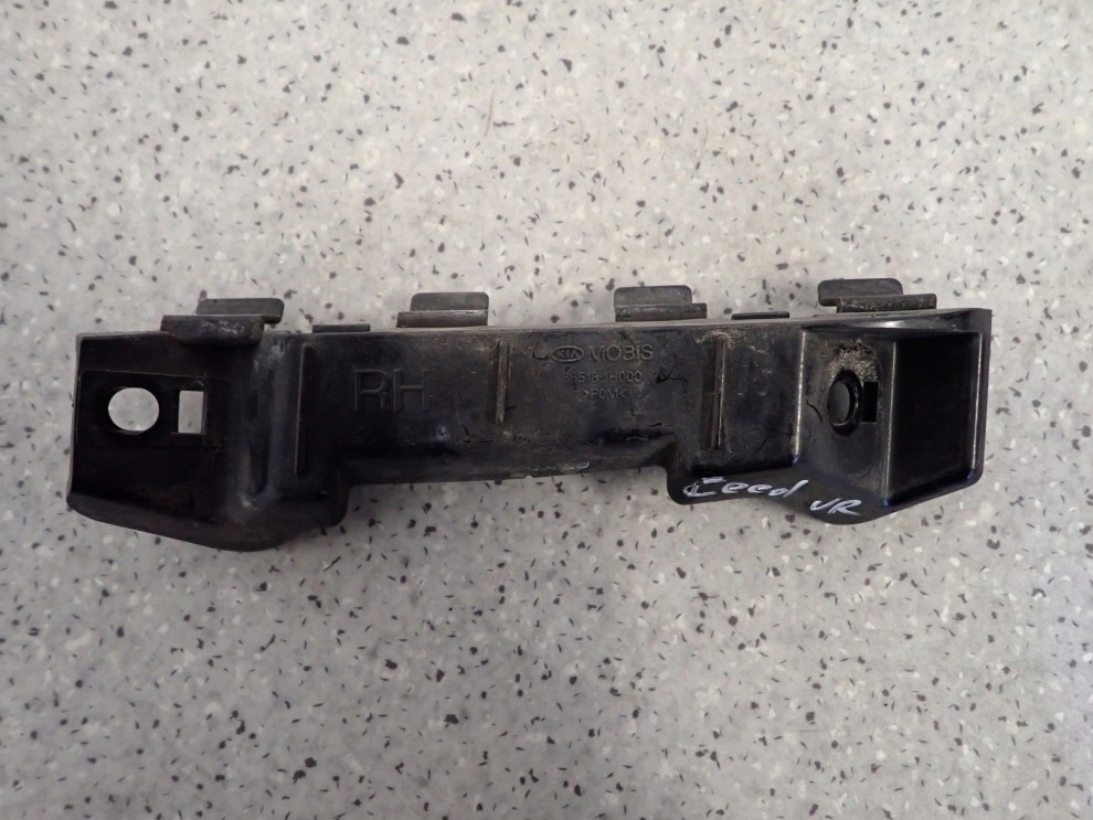 KIA CEED 06-09 ŚLIZG ZDERZAKA PRZEDNI PRAWY 1/5