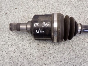 HYUNDAI IX35 PÓŁOŚ PRZEDNIA LEWA NAPĘD WODOROWY 495004W000 6/7 MINIATURA