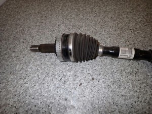 HYUNDAI IX35 PÓŁOŚ PRZEDNIA PRAWA NAPĘD WODOROWY 495014W000 4/10 MINIATURA