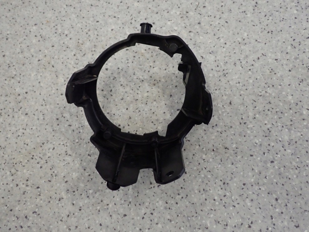 NISSAN NOTE E11 LIFT 10-12 MOCOWANIE KOSZ HALOGENU LEWY 2/4