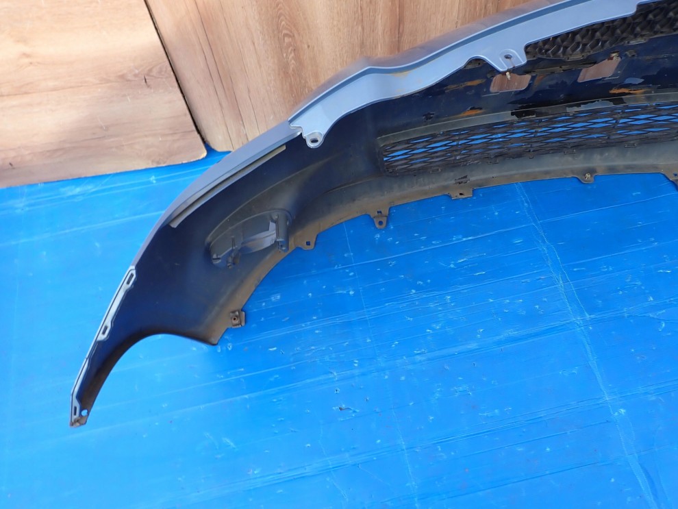 TOYOTA YARIS II 06-09 ZDERZAK PRZEDNI 8T1 15/16