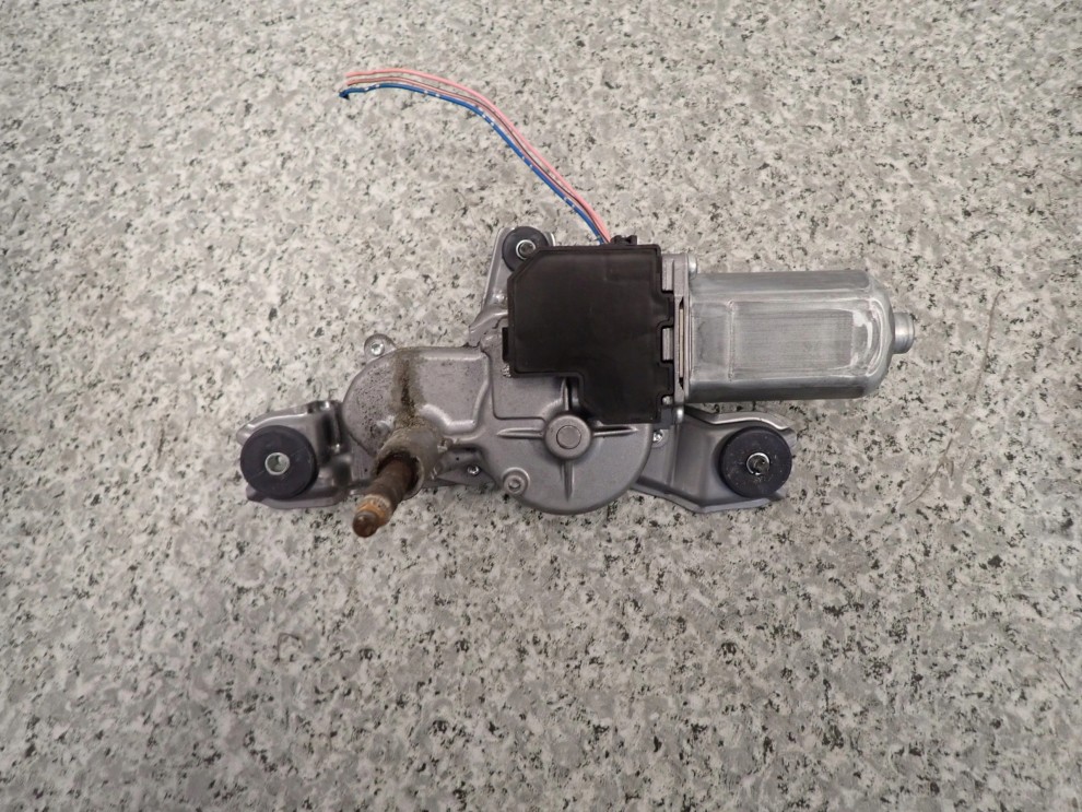 TOYOTA COROLLA E12 02-07 SILNICZEK WYCIERACZKI TYŁ 1/4