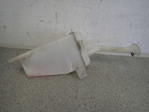 NISSAN MICRA K13 10- ZBIORNICZEK PŁYNU DO SPRYSKIWACZY 2/9 MINIATURA