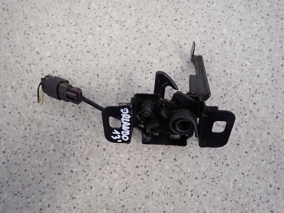 CHEVROLET ORLANDO 10- ZAMEK MASKI 5/5