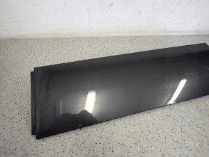 MAZDA 5 05- LISTWA 0SŁONA PROWADNICY DRZWI TYLNA LEWA 2/4 MINIATURA