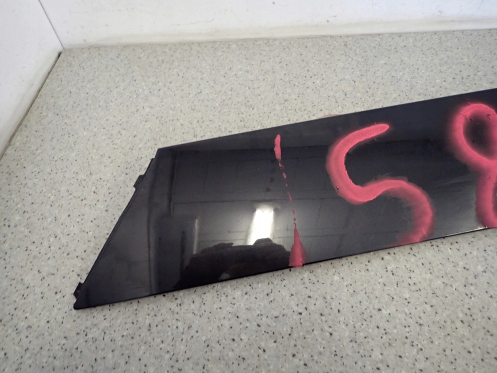 MAZDA 5 05- LISTWA 0SŁONA PROWADNICY DRZWI TYLNA PRAWA 2/6