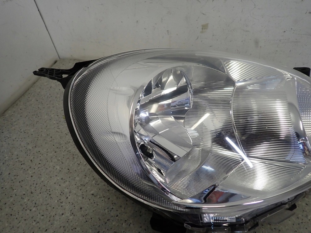 NISSAN MICRA K13 10- REFLEKTOR PRAWY LAMPA PRZEDNIA PRAWA 5/14