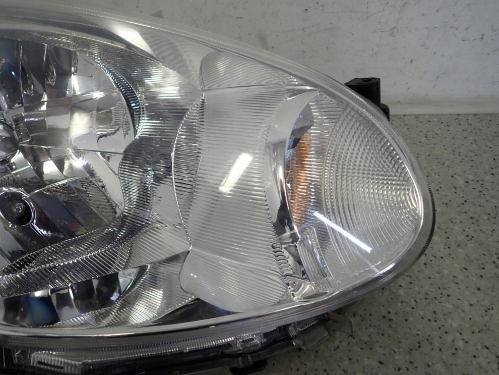 NISSAN MICRA K13 10- REFLEKTOR PRAWY LAMPA PRZEDNIA PRAWA 6/14