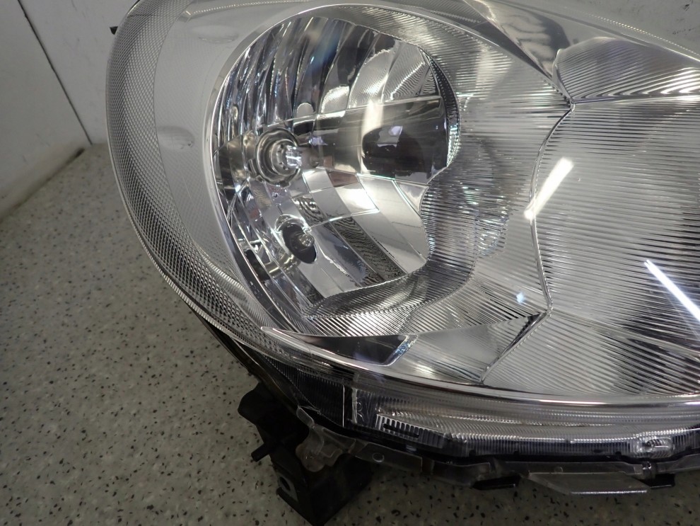 NISSAN MICRA K13 10- REFLEKTOR PRAWY LAMPA PRZEDNIA PRAWA 7/14