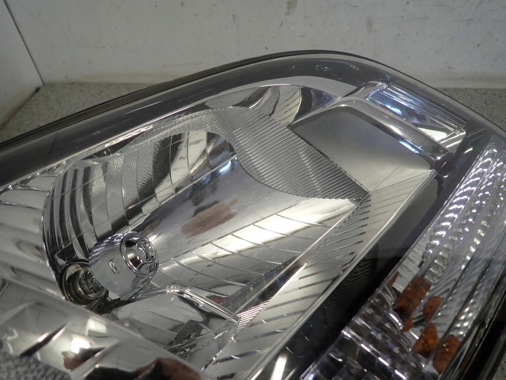 CHEVROLET ORLANDO 10- LAMPA PRZEDNIA PRAWA REFLEKTOR PRAWY 6/16