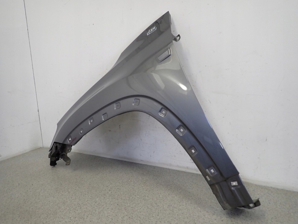 CHEVROLET ORLANDO 10- BŁOTNIK PRZEDNI LEWY GYM 3/9