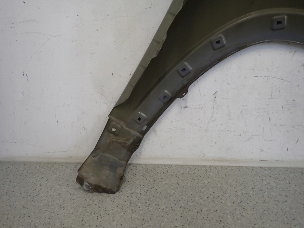 CHEVROLET ORLANDO 10- BŁOTNIK PRZEDNI LEWY GYM 9/9