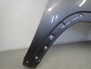 CHEVROLET ORLANDO 10- BŁOTNIK PRZEDNI PRAWY GYM 6/12 MINIATURA