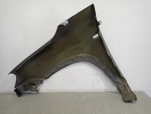 CHEVROLET ORLANDO 10- BŁOTNIK PRZEDNI PRAWY GYM 11/12 MINIATURA