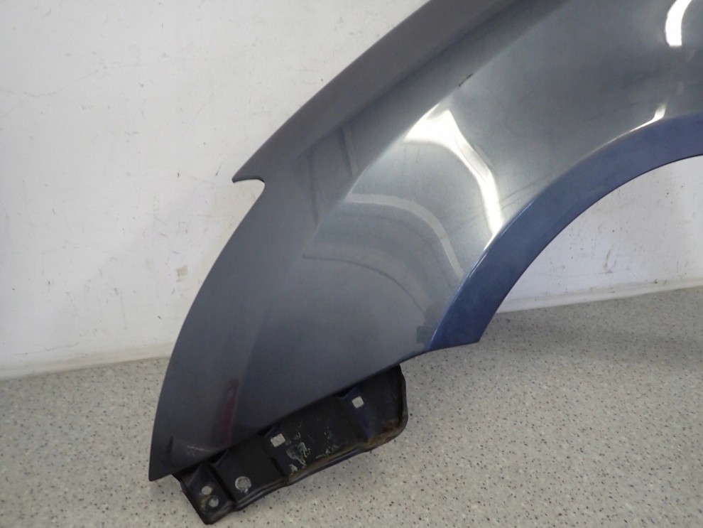 SUZUKI SWIFT MK6 05-09 BŁOTNIK PRZEDNI LEWY ZY4 4/16