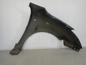 SUZUKI SWIFT MK6 05-09 BŁOTNIK PRZEDNI LEWY ZY4 15/16 MINIATURA