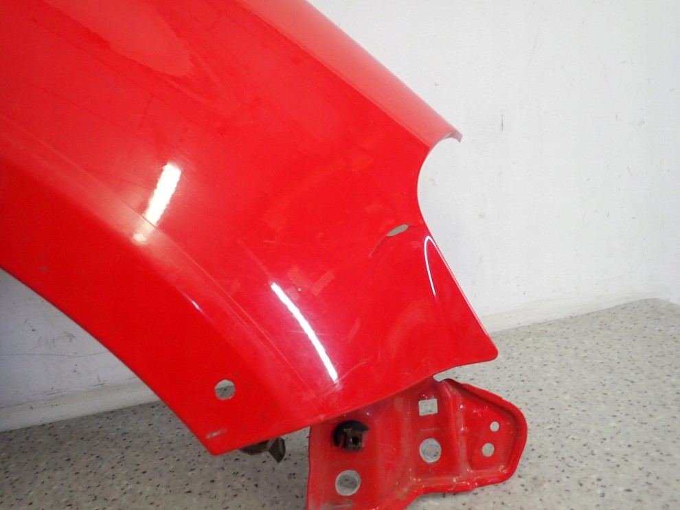 SUZUKI SX4 06-12 BŁOTNIK PRZEDNI PRAWY ZCF 10/14