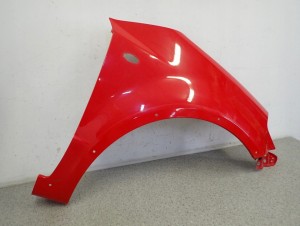 SUZUKI SX4 06-12 BŁOTNIK PRZEDNI PRAWY ZCF 6/14 MINIATURA