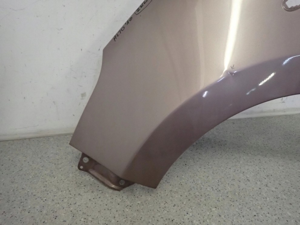 SUZUKI ALTO NISSAN PIXO 09-14 BŁOTNIK PRZEDNI LEWY ZKW 7/13