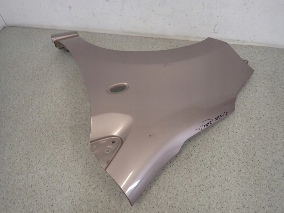 SUZUKI ALTO NISSAN PIXO 09-14 BŁOTNIK PRZEDNI LEWY ZKW 10/13