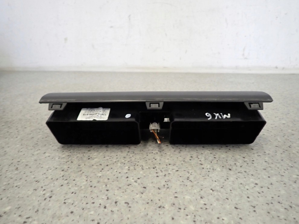 SUZUKI SWIFT 04- KRATKA NAWIEWU ŚRODKOWA RADIA 7/7