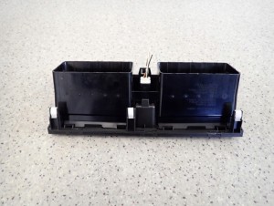 SUZUKI SWIFT 04- KRATKA NAWIEWU ŚRODKOWA RADIA 6/7 MINIATURA